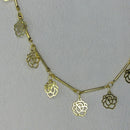 Colar com Corrente com Mini Flores Banhado em Ouro 18k
