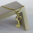 Colar Pingente de Chave Banhado em Ouro 18k