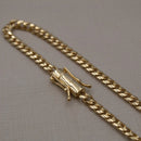 Cadena cubana de 4 mm bañada en oro de 18 quilates.