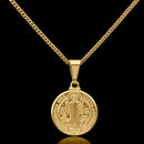 Cadena Grumet de 1,5 mm con colgante de San Benito bañado en oro de 18 k