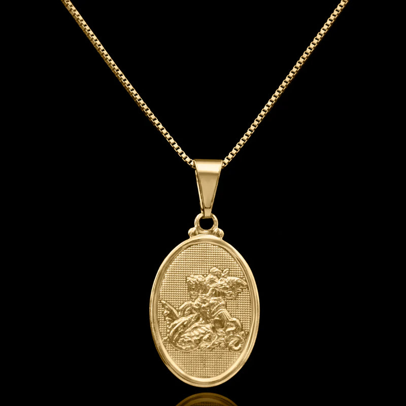 Corrente Veneziana 1mm com Pingente São Jorge Oval Banhado a Ouro 18k