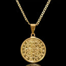 Cadena marinera de 2 mm con colgante de medalla de San Benito, bañada en oro de 18 k