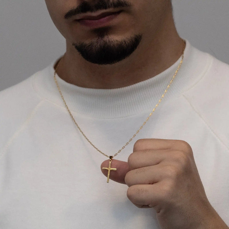 Corrente Cartier Long 2mm com pingente Cruz Detalhada Banhado a Ouro 18k