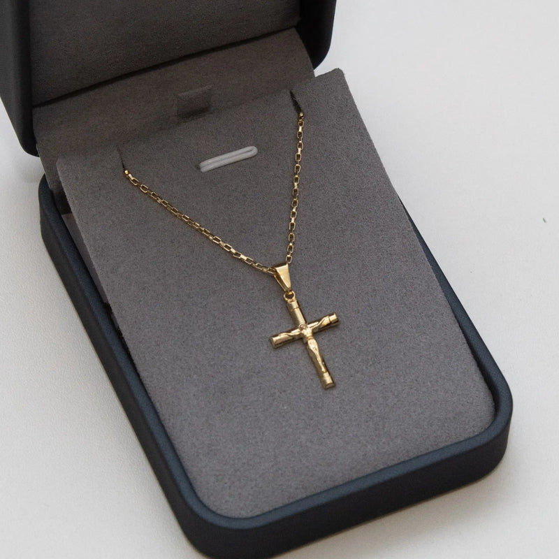 Corrente Tijolinho 1mm com pingente Cruz com Jesus Banhado a Ouro 18k