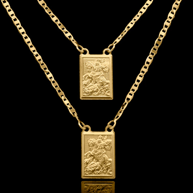 Escapulário São Jorge Banhado a Ouro 18k