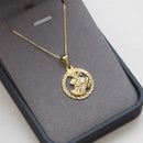 Conjunto San Jorge - Persiana veneciana de 1 mm con colgante detallado de San Jorge bañado en oro de 18 k